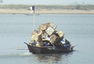 Pinasse on Niger River